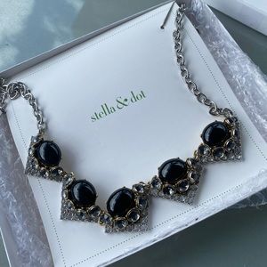 Stella & Dot Rory Necklace